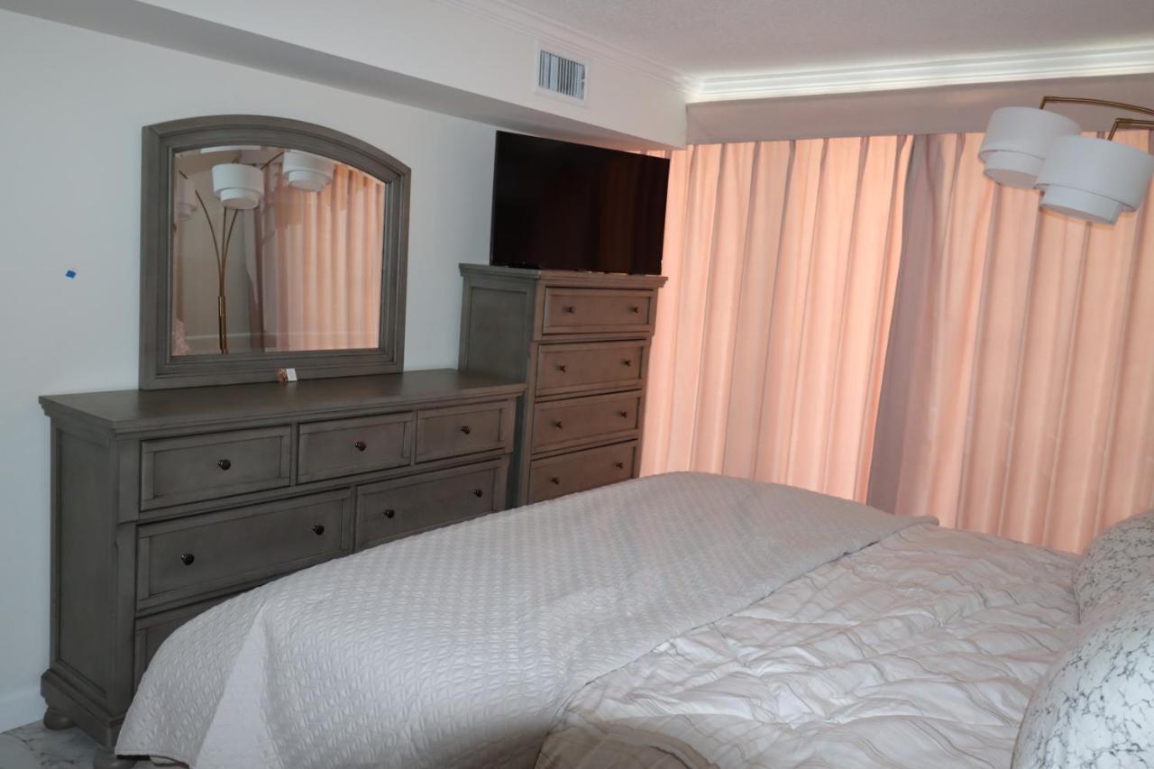 Beach Luxury Oceanfront Virginia Beach Exterior foto