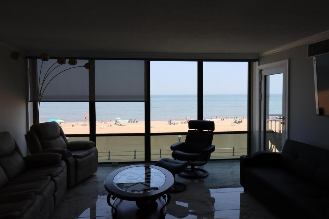 Beach Luxury Oceanfront Virginia Beach Exterior foto