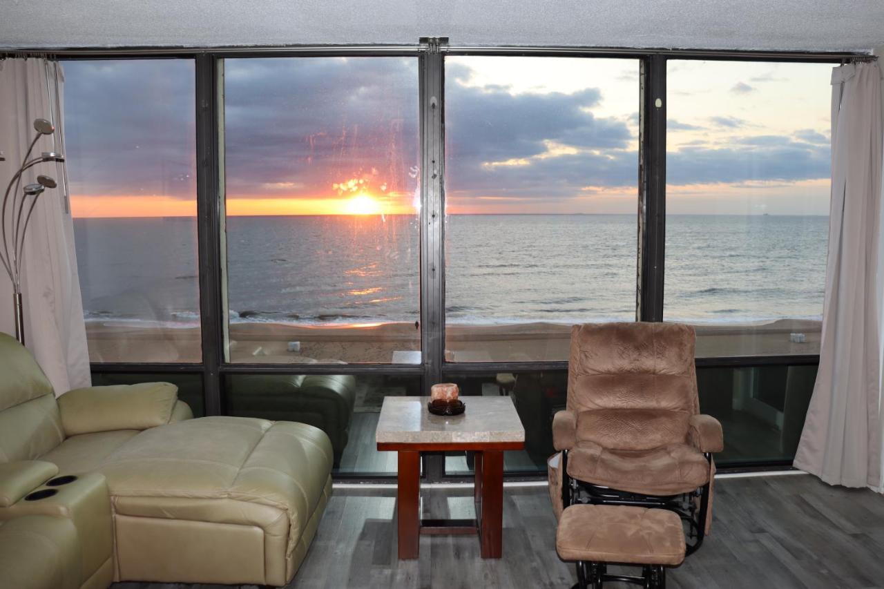 Beach Luxury Oceanfront Virginia Beach Exterior foto